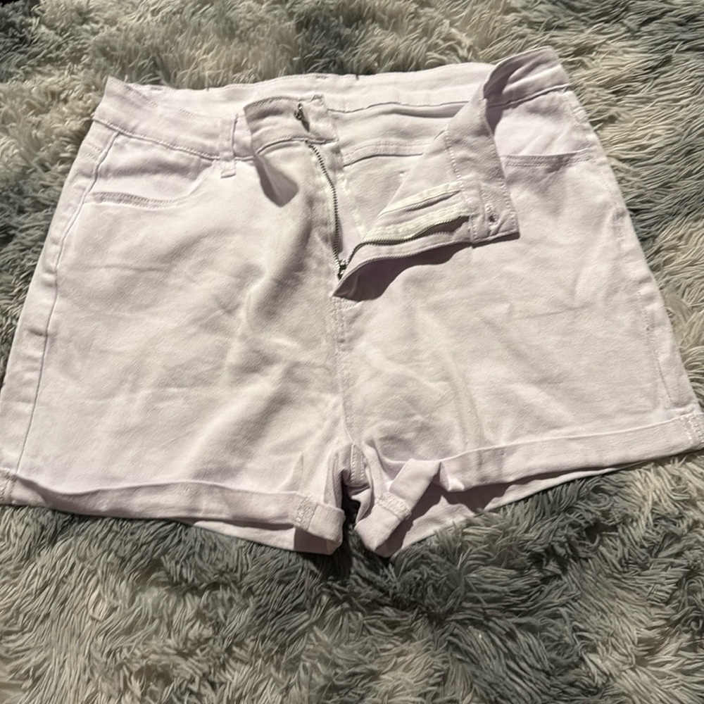 Amazon White Jean Shorts Classic Style (Never been worn)